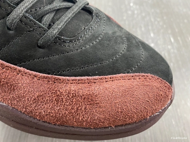 Maniere A 12 Jordan DV6989-001 Black Retro Ma 1122